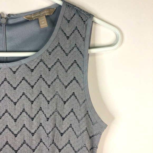 Banana Republic silver lace chevron sleeveless jewel neck top 0P - Picture 6 of 11